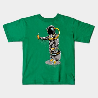 Astronaut Shopping Kids T-Shirt